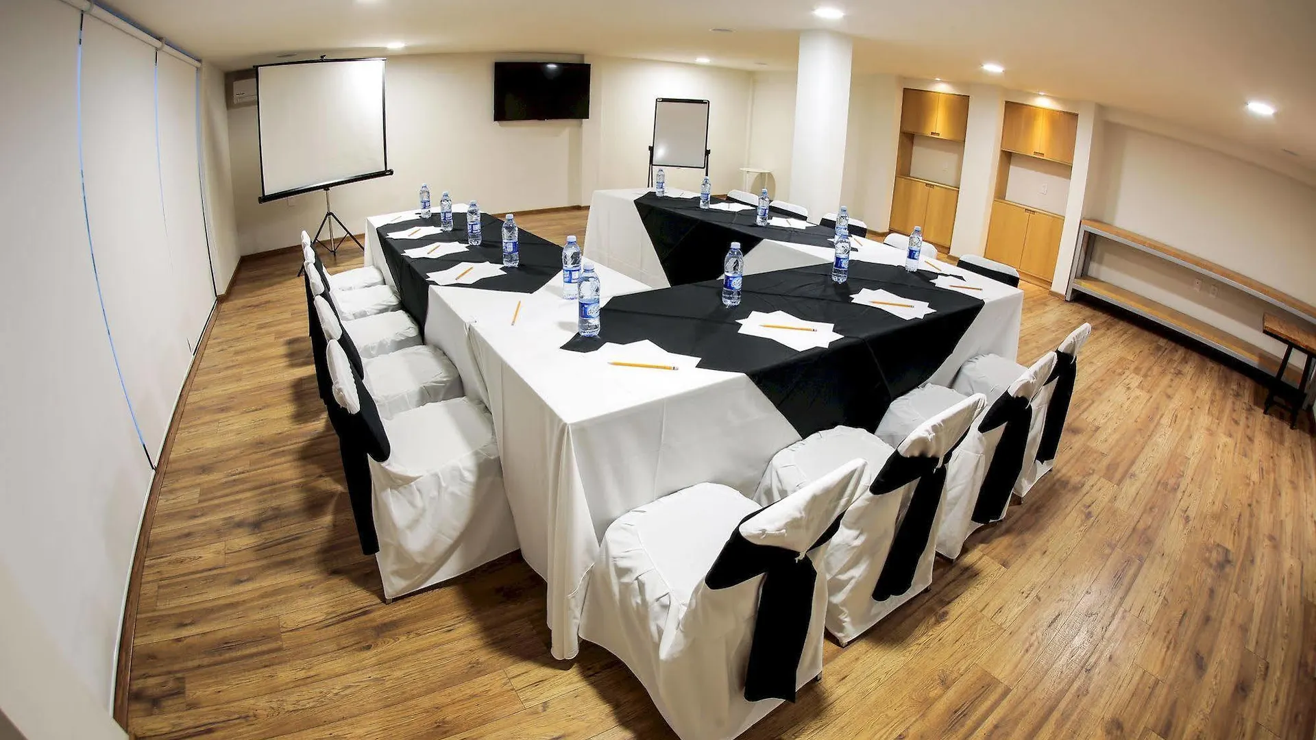 Hotel Perla Central Guadalajara